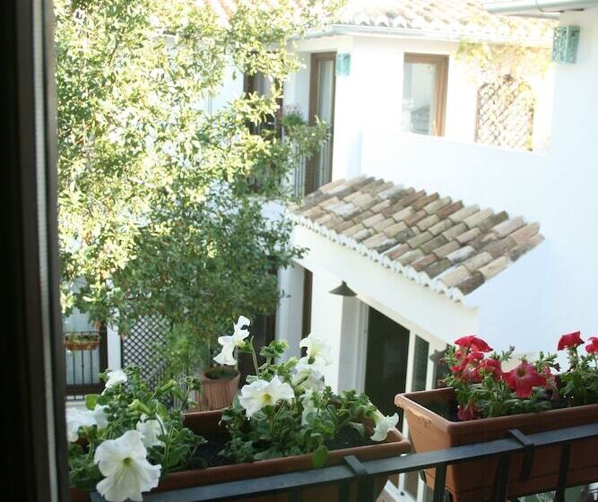 هتل La Posada De Quijada