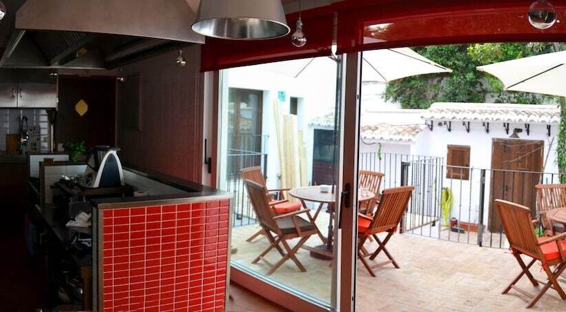 هتل La Posada De Quijada