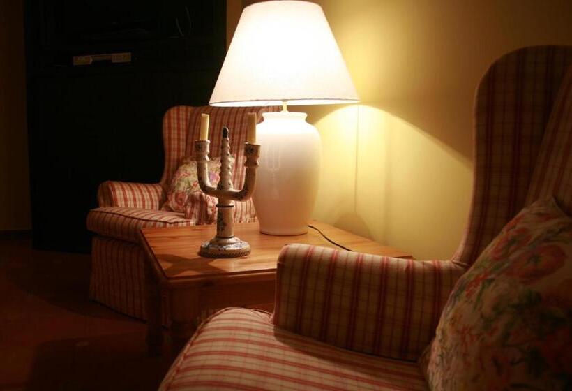 هتل La Posada De Quijada