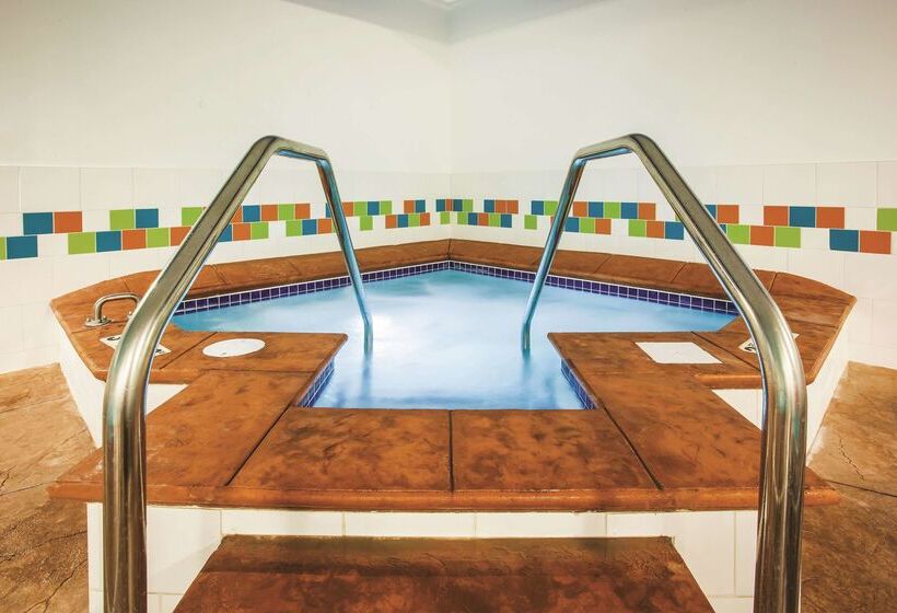 בית מלון כפרי La Quinta By Wyndham St. Paul Woodbury