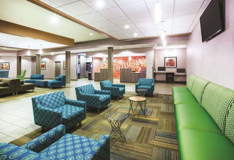 בית מלון כפרי La Quinta By Wyndham St. Paul Woodbury