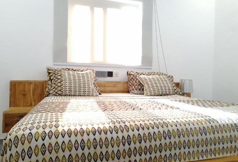 בית מלון כפרי Marys Guest House