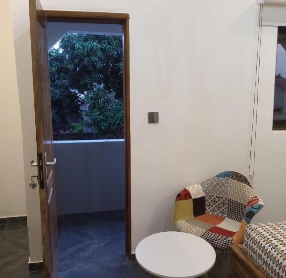 בית מלון כפרי Marys Guest House