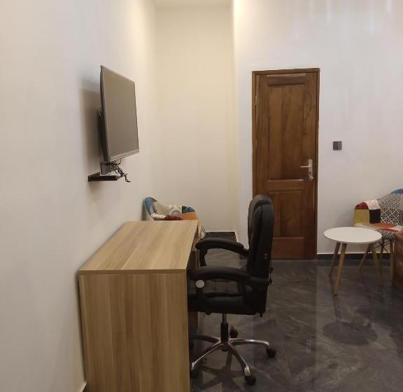 בית מלון כפרי Marys Guest House