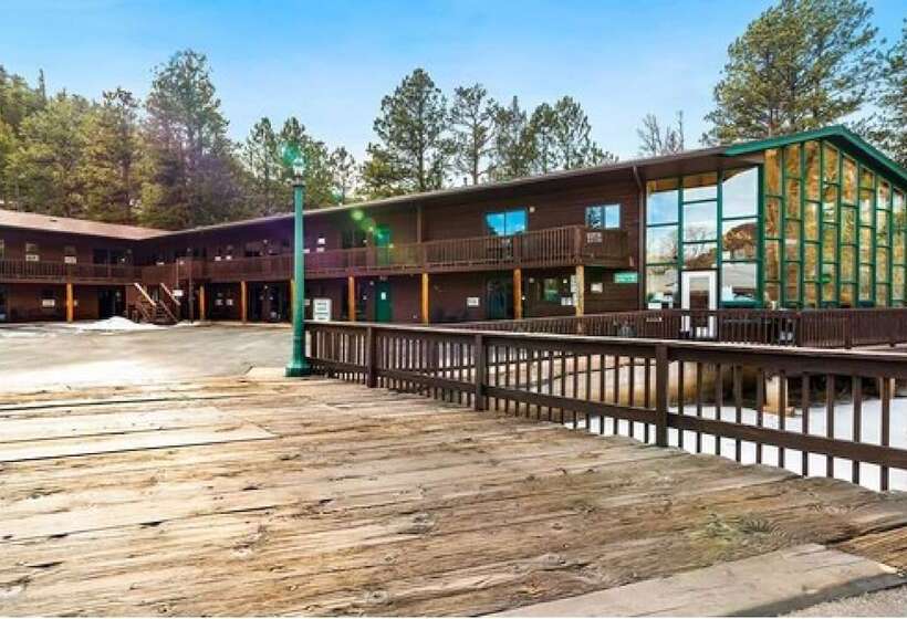 فندق Nicky's Resort