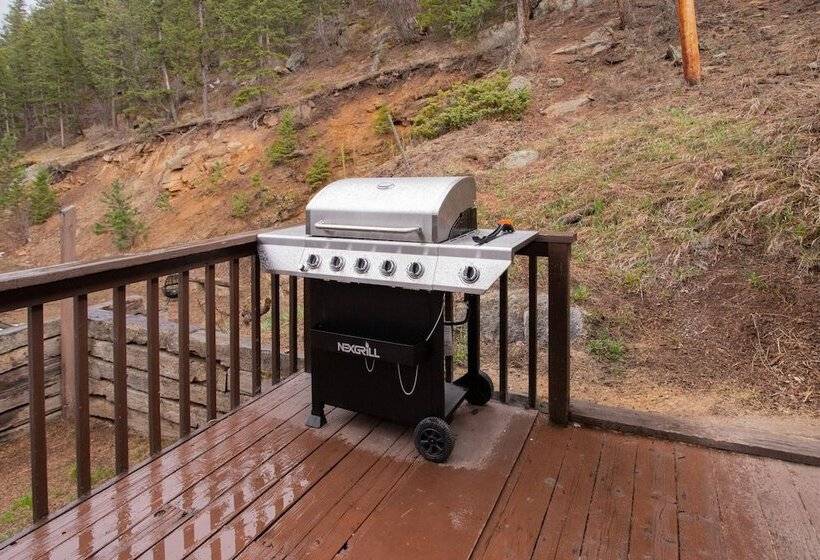 فندق Nicky's Resort