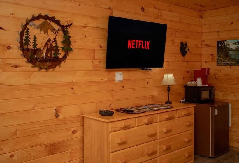 فندق Nicky's Resort