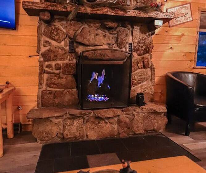 فندق Nicky's Resort