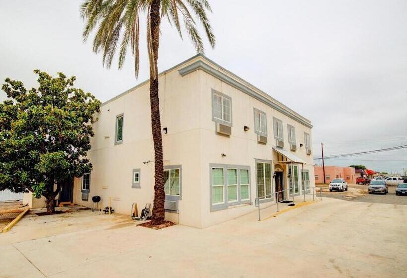 ホテル Dilley Grand