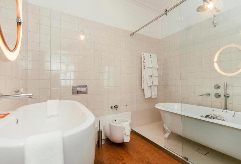 هتل Rosa Et Al Townhouse