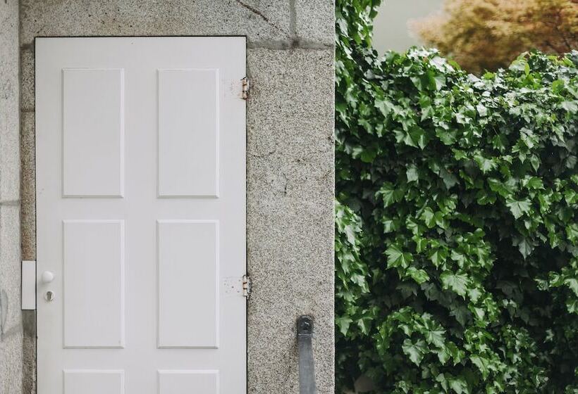 هتل Rosa Et Al Townhouse