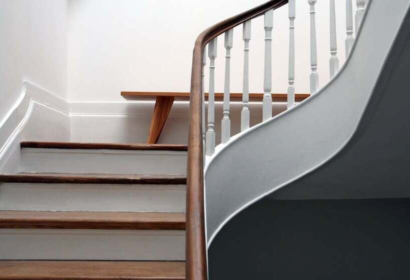 هتل Rosa Et Al Townhouse