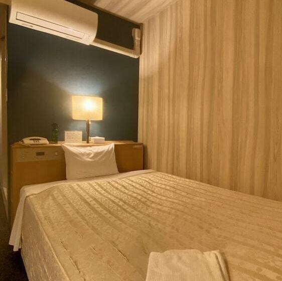 בית מלון כפרי Select Inn Isehara