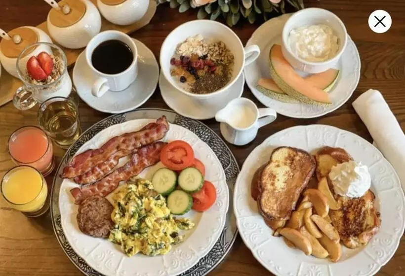 ホテル Stone Chalet Bed & Breakfast Inn