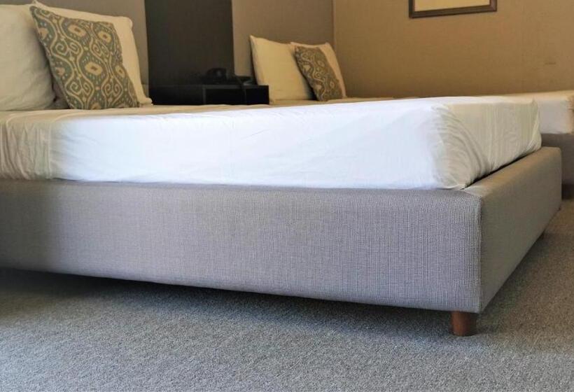 هتل Villa Verde Inn