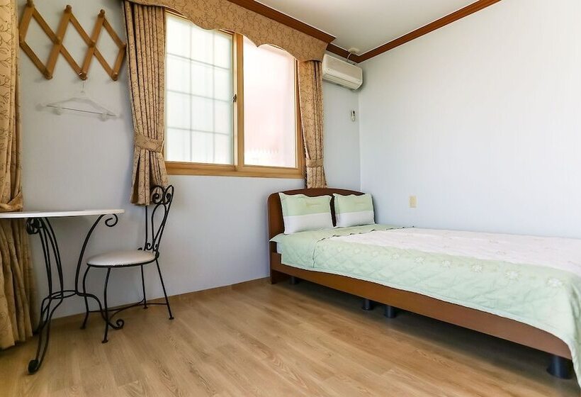 Naksan Crova Condotel