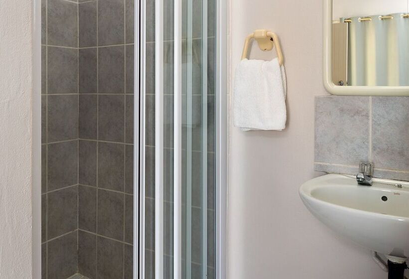 פנסיון Greystone Guesthouse