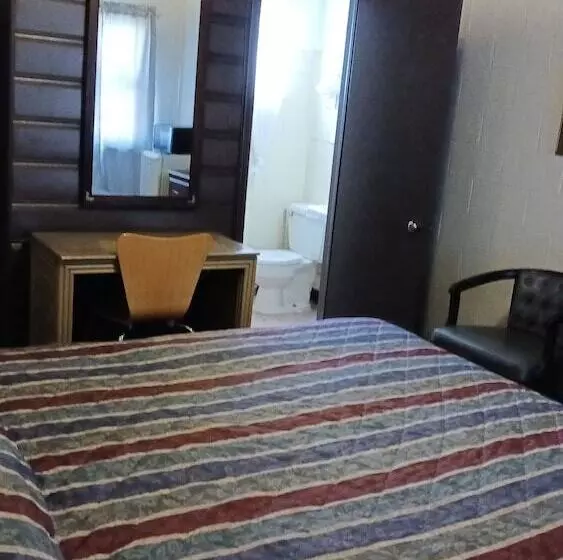 White Pine Motel