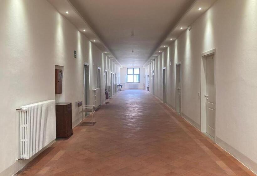 هاستل Foresteria San Domenico