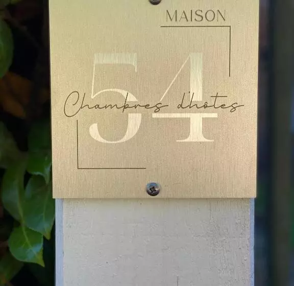 ベッドアンドブレックファースト Maison 54