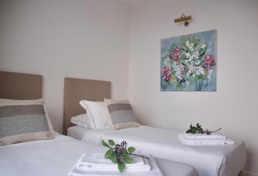 تختخواب و صبحانه Montalma