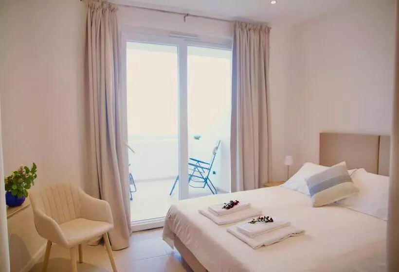 ベッドアンドブレックファースト Montalma