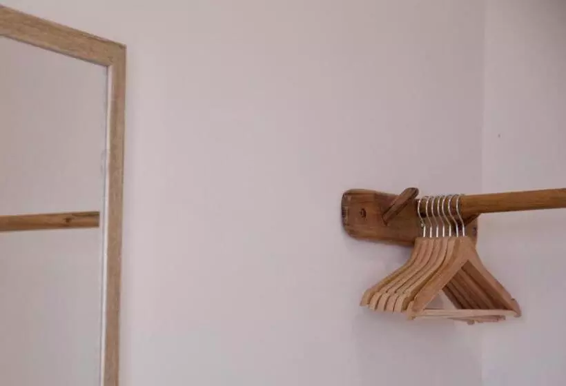 ベッドアンドブレックファースト Montalma