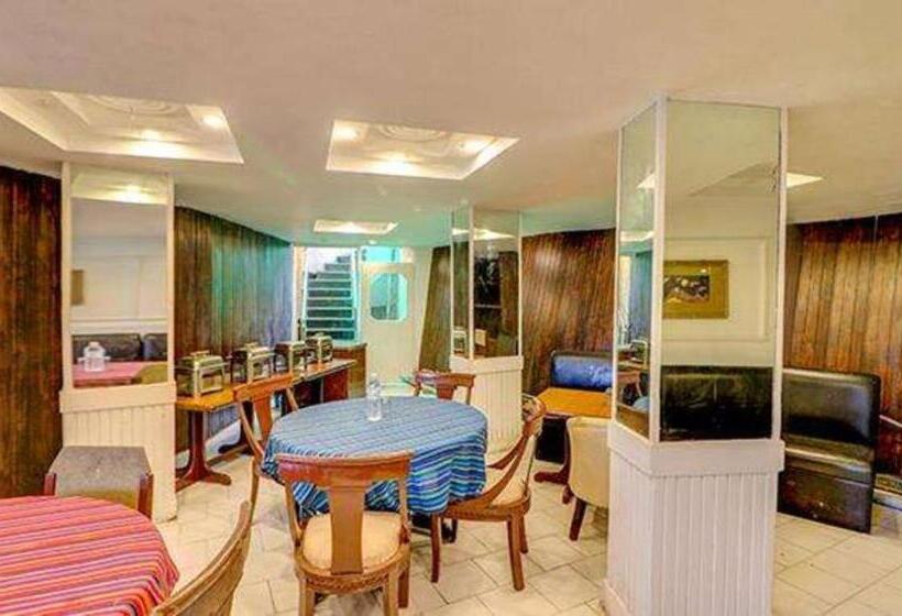 Fabhotel Stay Comfort Mall Road