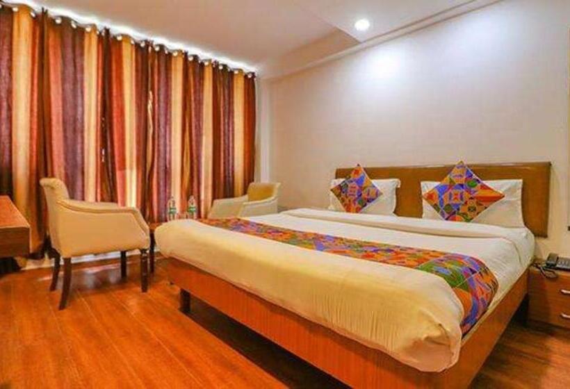 Fabhotel Stay Comfort Mall Road