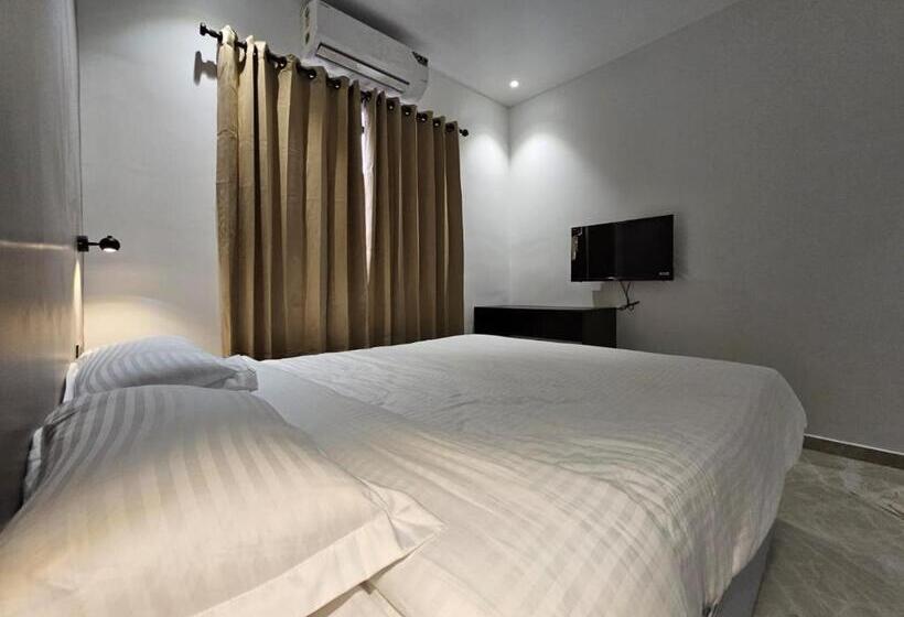 בית מלון כפרי 7 The Business