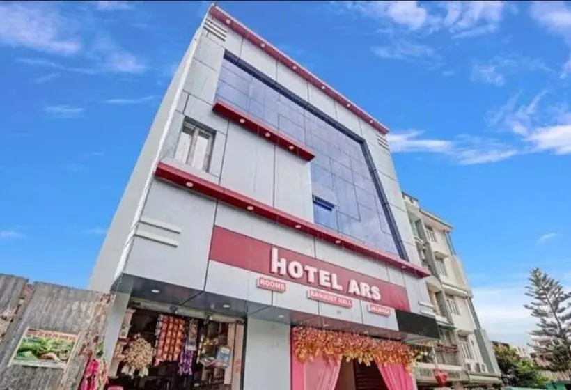 ホテル A R S Rooms & Banquet