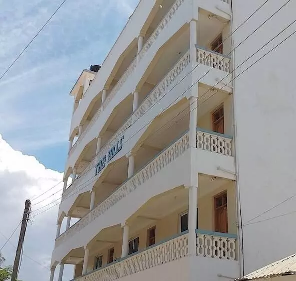 هتل Accomodation The Hills