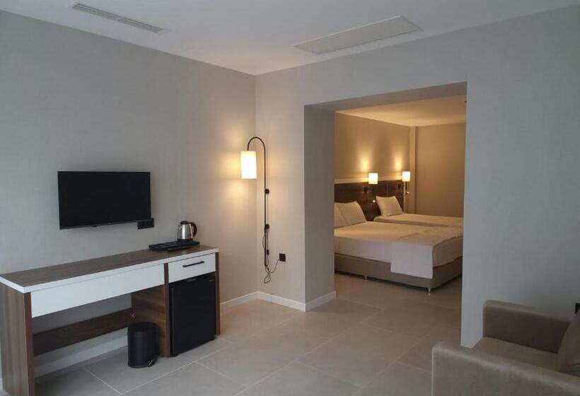 בית מלון כפרי Lulubay Rooms & Suites