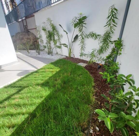 בית מלון כפרי Lulubay Rooms & Suites