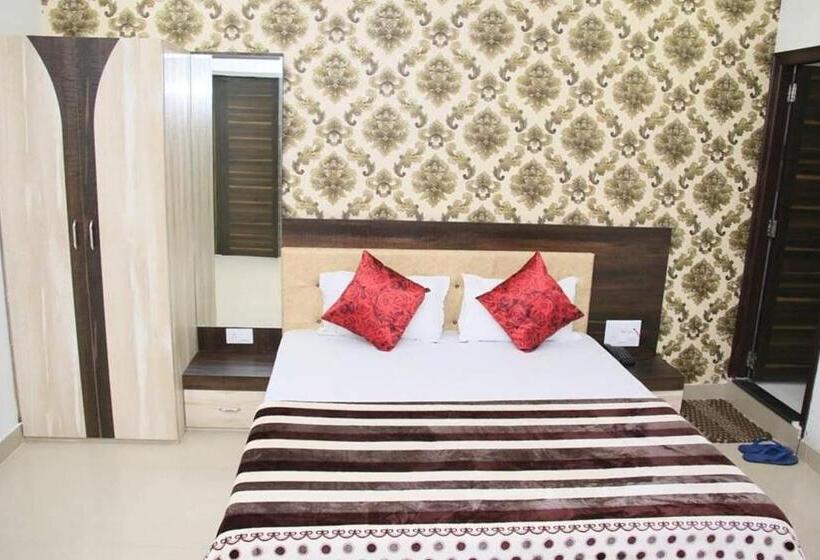 Hotel Mahalaxmi J.m.m Group Udaipur