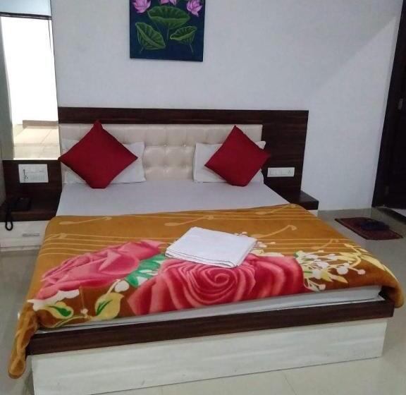 Hotel Mahalaxmi J.m.m Group Udaipur