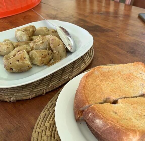 Отель Rivendell Twisted Tree