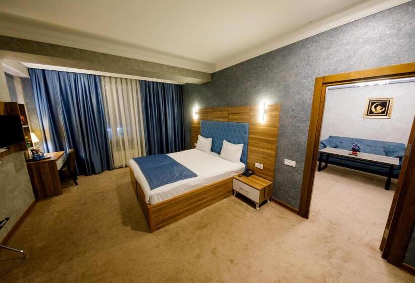 בית מלון כפרי Royal Sapphire Baku