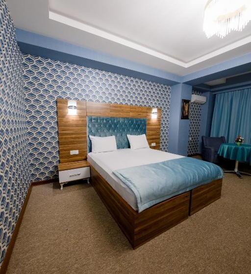 בית מלון כפרי Royal Sapphire Baku