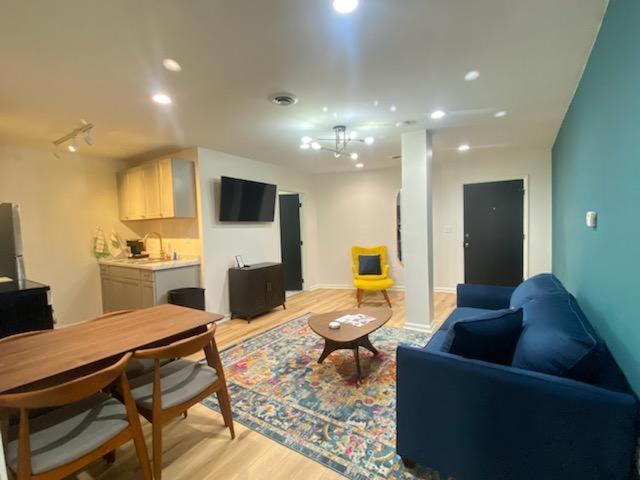 호텔 The Huber The Archive Lofts