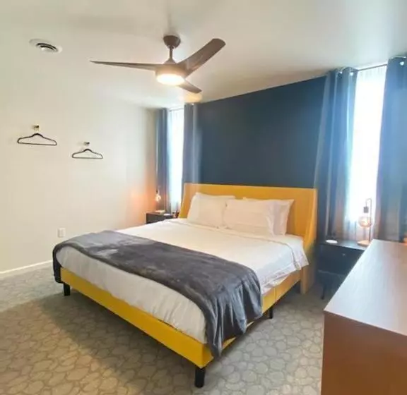 Hotelli The Huber The Archive Lofts