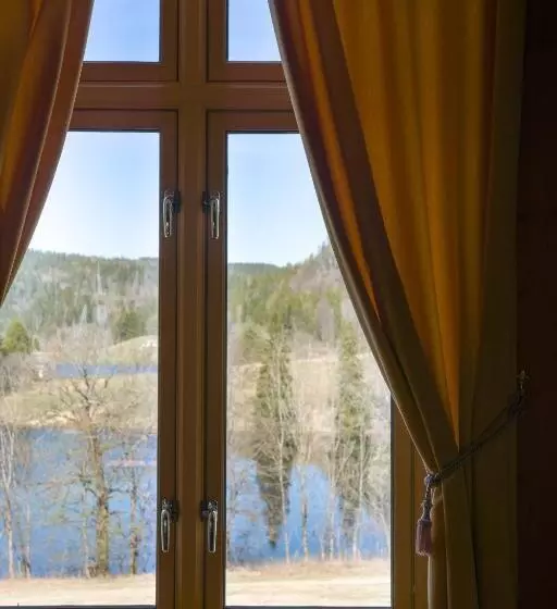 Hotelli øvre Sem Gård