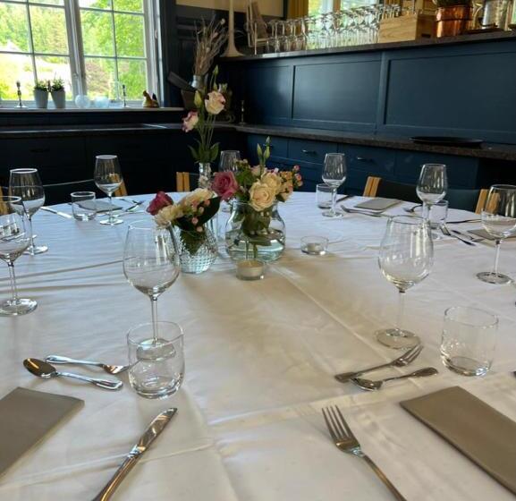 Hotel øvre Sem Gård