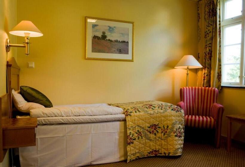 Hotel øvre Sem Gård