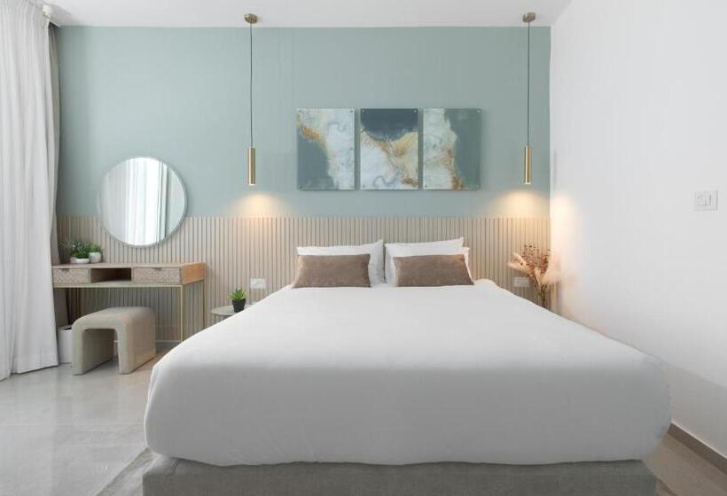 Nathan S Suites On The Beach