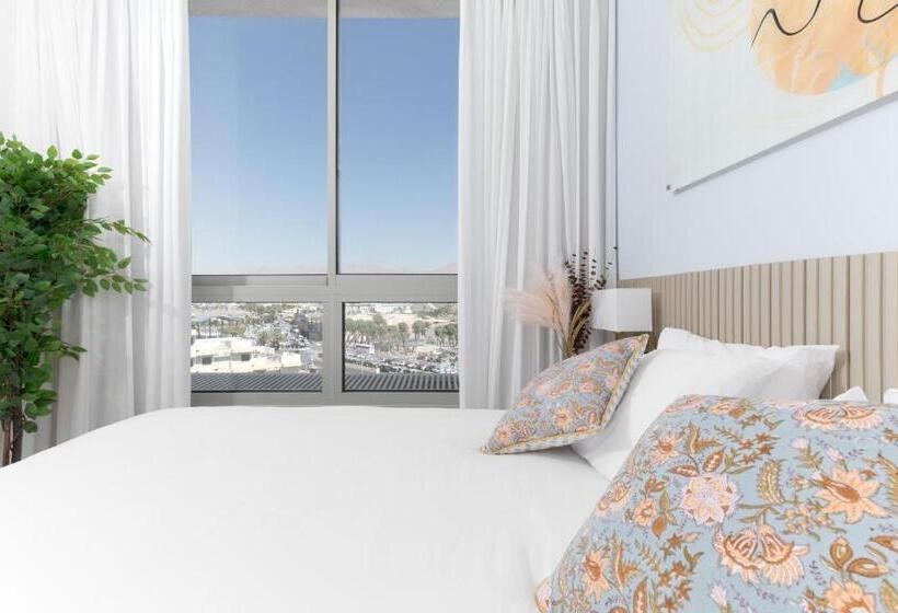 Nathan S Suites On The Beach