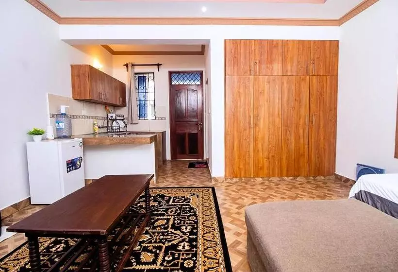 پانسیون Kitra Cozy Homes