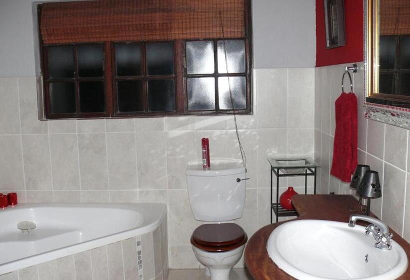 Пансион The Orchid Guesthouse