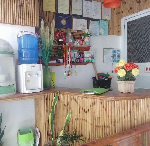 Resort Cronin Residence