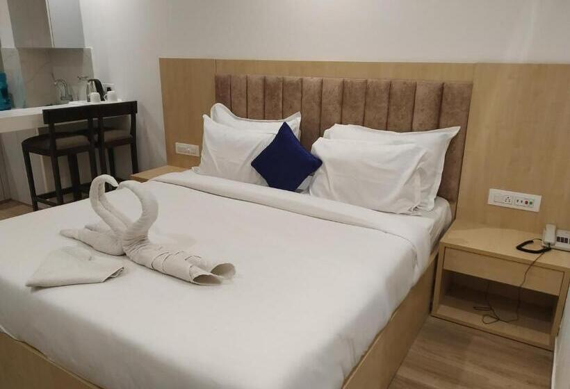 The Grand Anukampa Inn Pink City